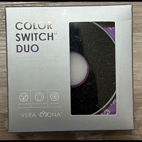 Vera Mona Color Switch‎ Duo Make Up Brush Cleaner Pigment Enhancer - Picture 1 of 3